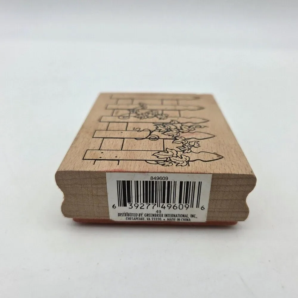 Lot of 4 Wood Mounted Rubber Stamps Ivy Garden Heart Fence Inkadinkado DOTS